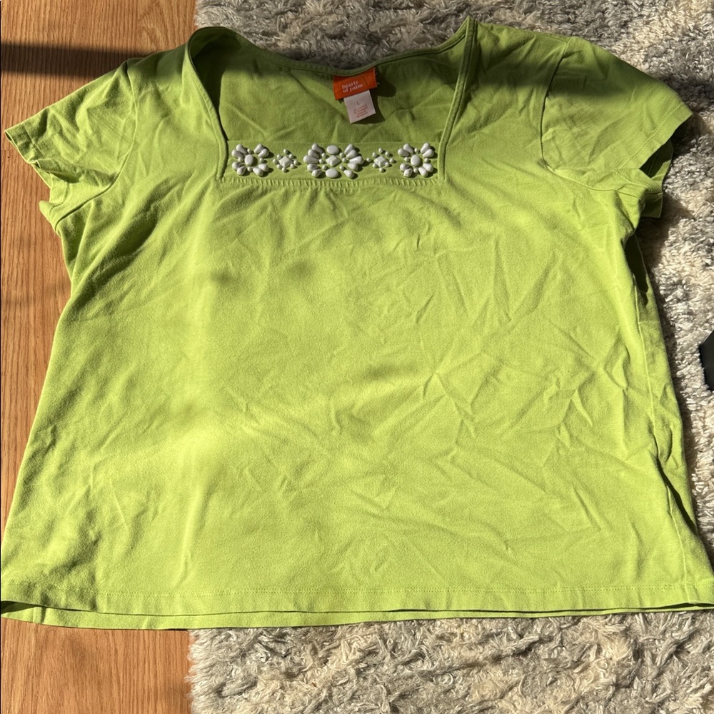 Hearts of Palm Lime Green Floral Accent Tee